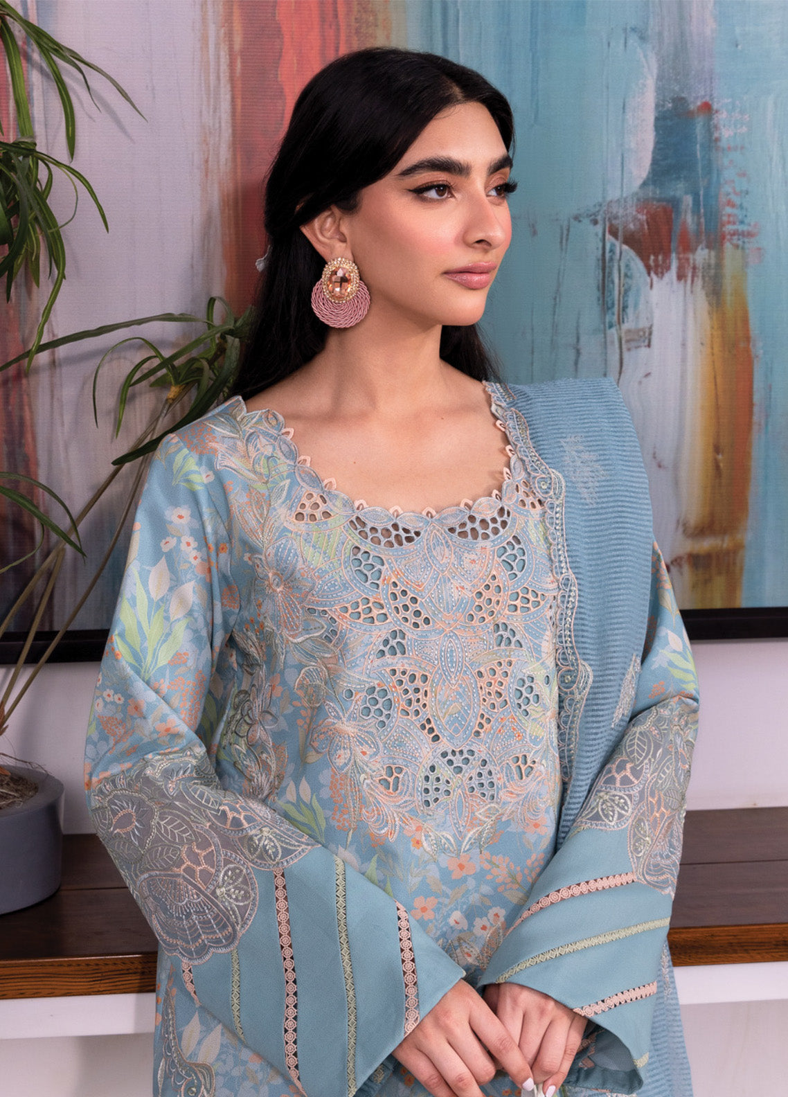 Carnation By Rang Rasiya Embroidered Lawn 3 Piece Unstitched Suit RR25CLFE D-06 ZOEY Carnation By Rang Rasiya Embroidered Lawn 3 Piece Unstitched Suit RR25CLFE D-06 ZOEY