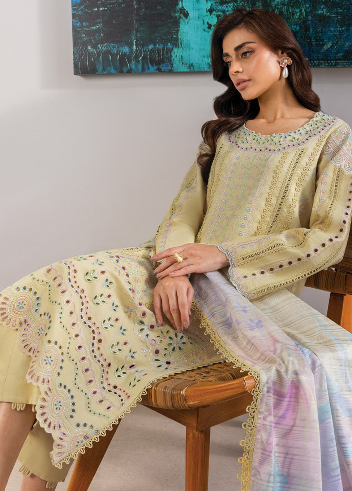 Carnation By Rang Rasiya Embroidered Lawn 3 Piece Unstitched Suit RR25CLFE D-09 NORA Carnation By Rang Rasiya Embroidered Lawn 3 Piece Unstitched Suit RR25CLFE D-09 NORA