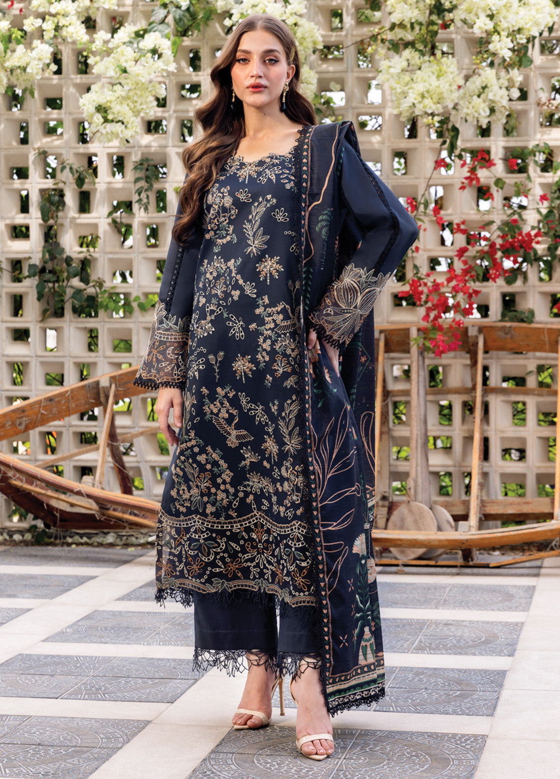 Carnation By Rang Rasiya Embroidered Lawn 3 Piece Unstitched Suit RR25CLFE D-12 LIARO Carnation By Rang Rasiya Embroidered Lawn 3 Piece Unstitched Suit RR25CLFE D-12 LIARO