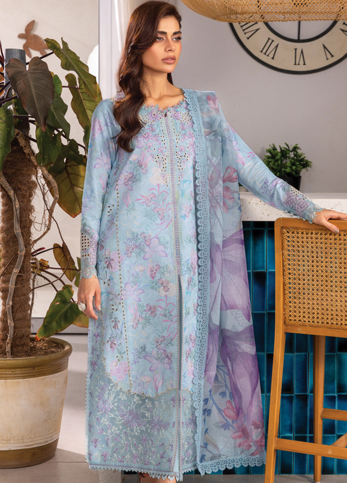 Carnation By Rang Rasiya Embroidered Lawn 3 Piece Unstitched Suit RR25CLFE D-14 LEEZA Carnation By Rang Rasiya Embroidered Lawn 3 Piece Unstitched Suit RR25CLFE D-14 LEEZA