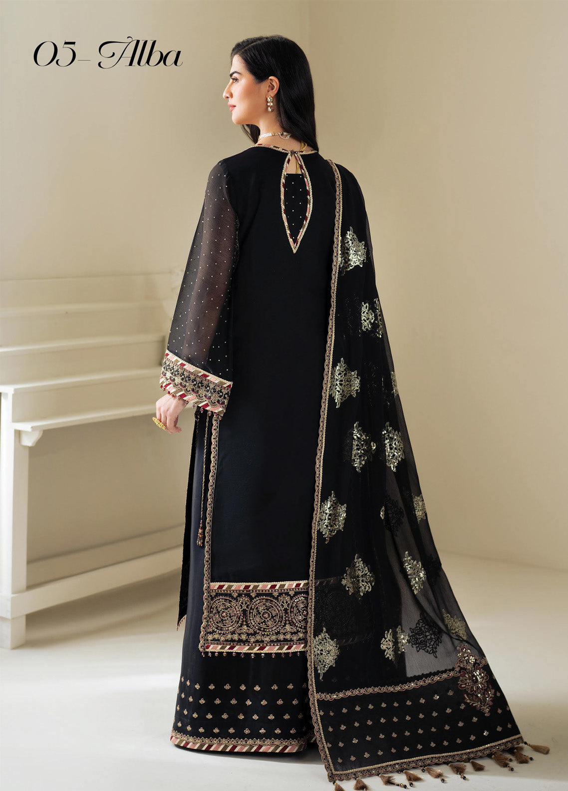 Celine By Alizeh Embroidered Chiffon 3 Piece Unstitched Suit AF25C D-8005 ALBA Celine By Alizeh Embroidered Chiffon 3 Piece Unstitched Suit AF25C D-8005 ALBA