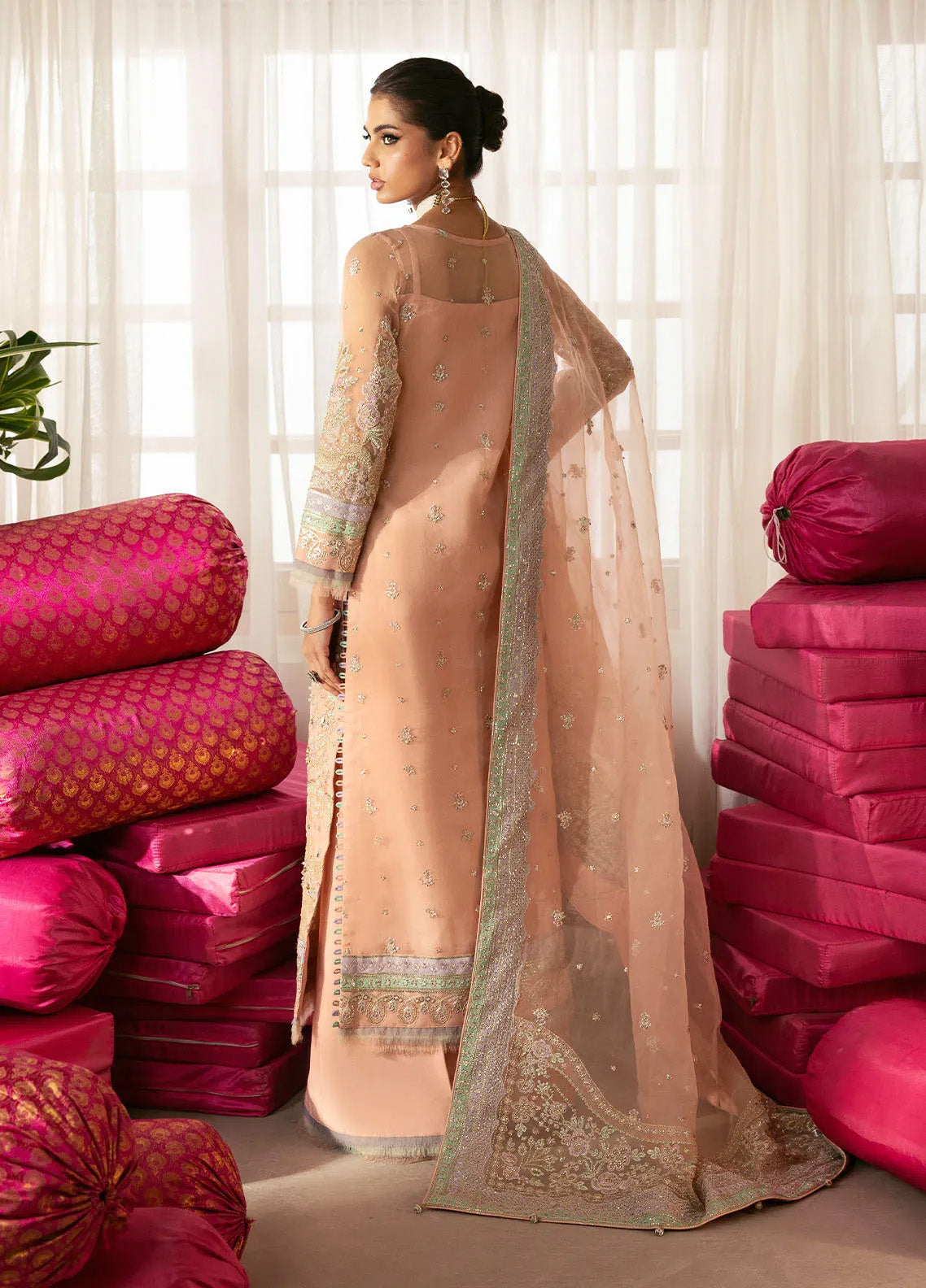 Chaandni By Gulaal Embroidered Net 4 Piece Unstitched Suit GL24CH D-06 RANIYA Chaandni By Gulaal Embroidered Net 4 Piece Unstitched Suit GL24CH D-06 RANIYA