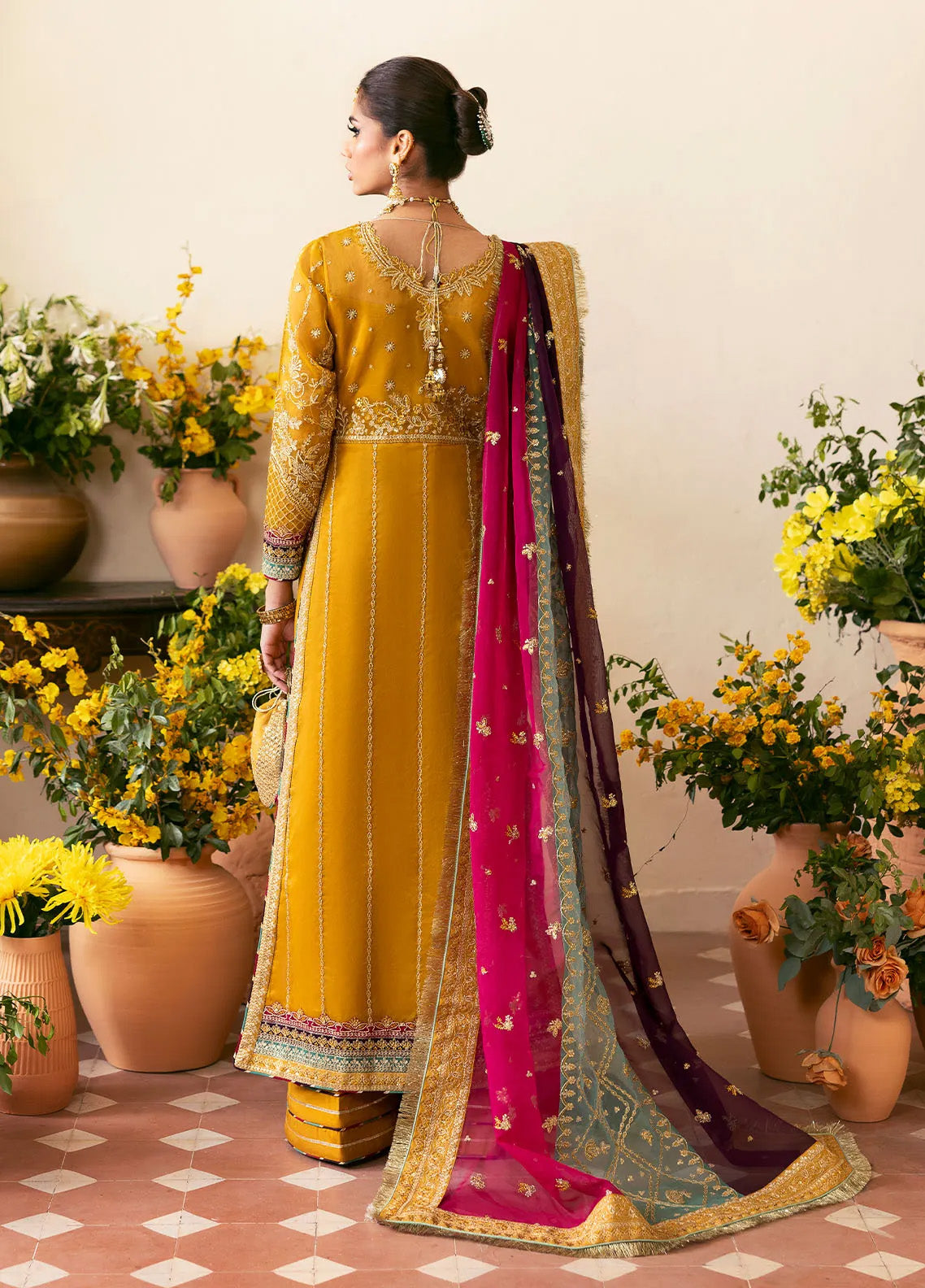 Chaandni By Gulaal Embroidered Net 4 Piece Unstitched Suit GL24CH D-08 NAYAARA Chaandni By Gulaal Embroidered Net 4 Piece Unstitched Suit GL24CH D-08 NAYAARA