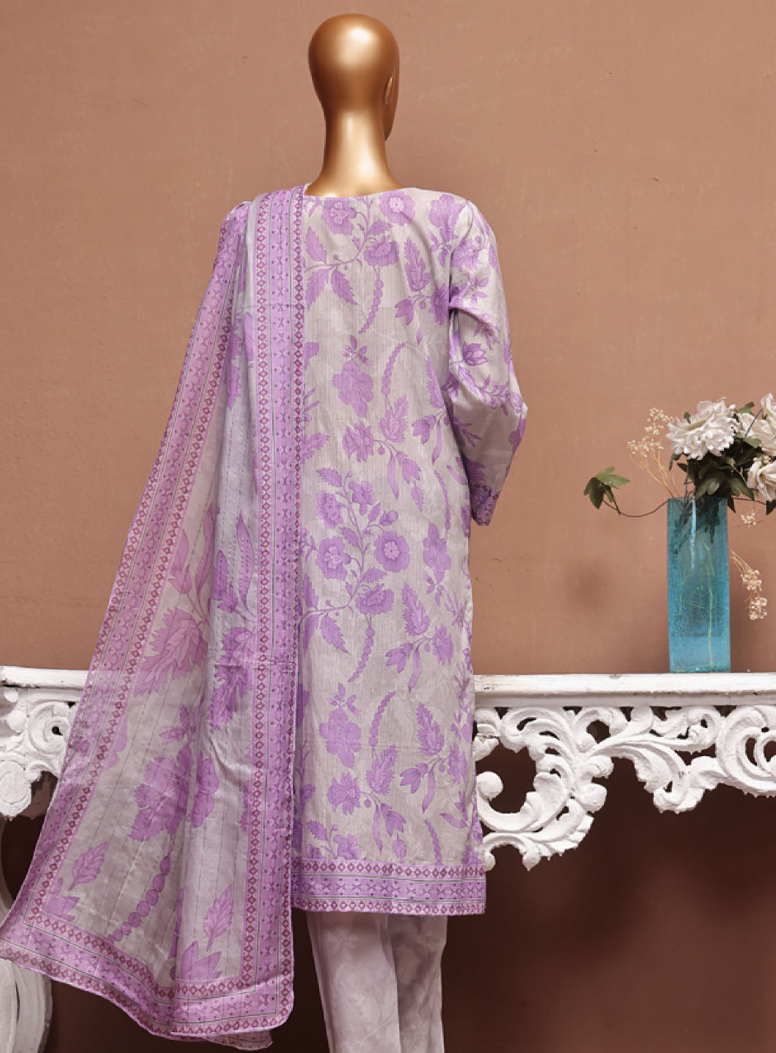 Chahat By Aifa Embroidered Lawn 3 Piece Unstitched Suit AI24C AF-CH-24707 Chahat By Aifa Embroidered Lawn 3 Piece Unstitched Suit AI24C AF-CH-24707