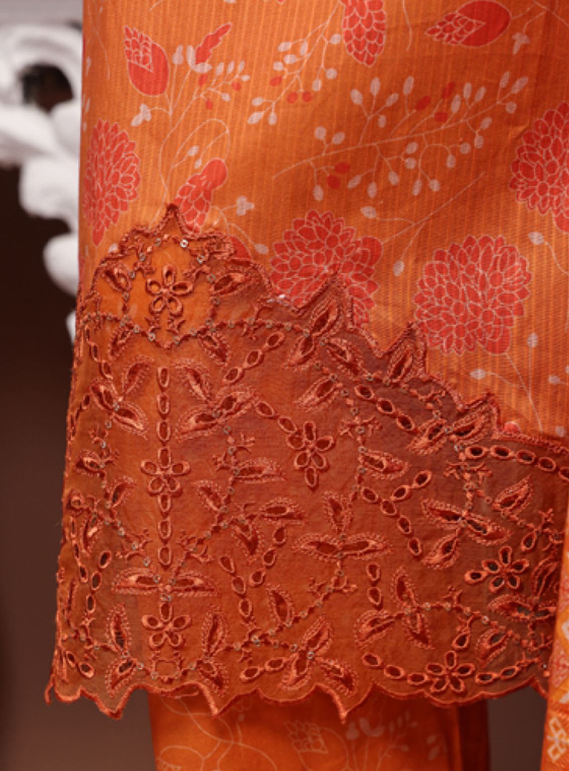 Chahat By Aifa Embroidered Lawn 3 Piece Unstitched Suit AI24C AF-CH-24709 Chahat By Aifa Embroidered Lawn 3 Piece Unstitched Suit AI24C AF-CH-24709