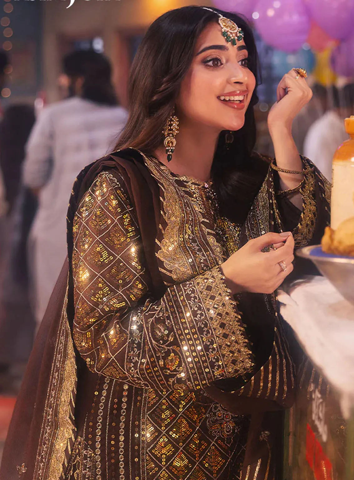 Chamkeeli By Asim Jofa Luminous Luxe Festive Embroidered Chiffon 3 Piece Unstitched Suit AJ24CF AJKK-30 Chamkeeli By Asim Jofa Luminous Luxe Festive Embroidered Chiffon 3 Piece Unstitched Suit AJ24CF AJKK-30