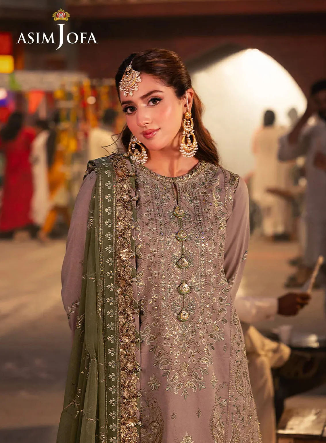 Chamkeeli By Asim Jofa Luminous Luxe Festive Embroidered Silk 3 Piece Unstitched Suit AJ24CF AJKK-08 Chamkeeli By Asim Jofa Luminous Luxe Festive Embroidered Silk 3 Piece Unstitched Suit AJ24CF AJKK-08