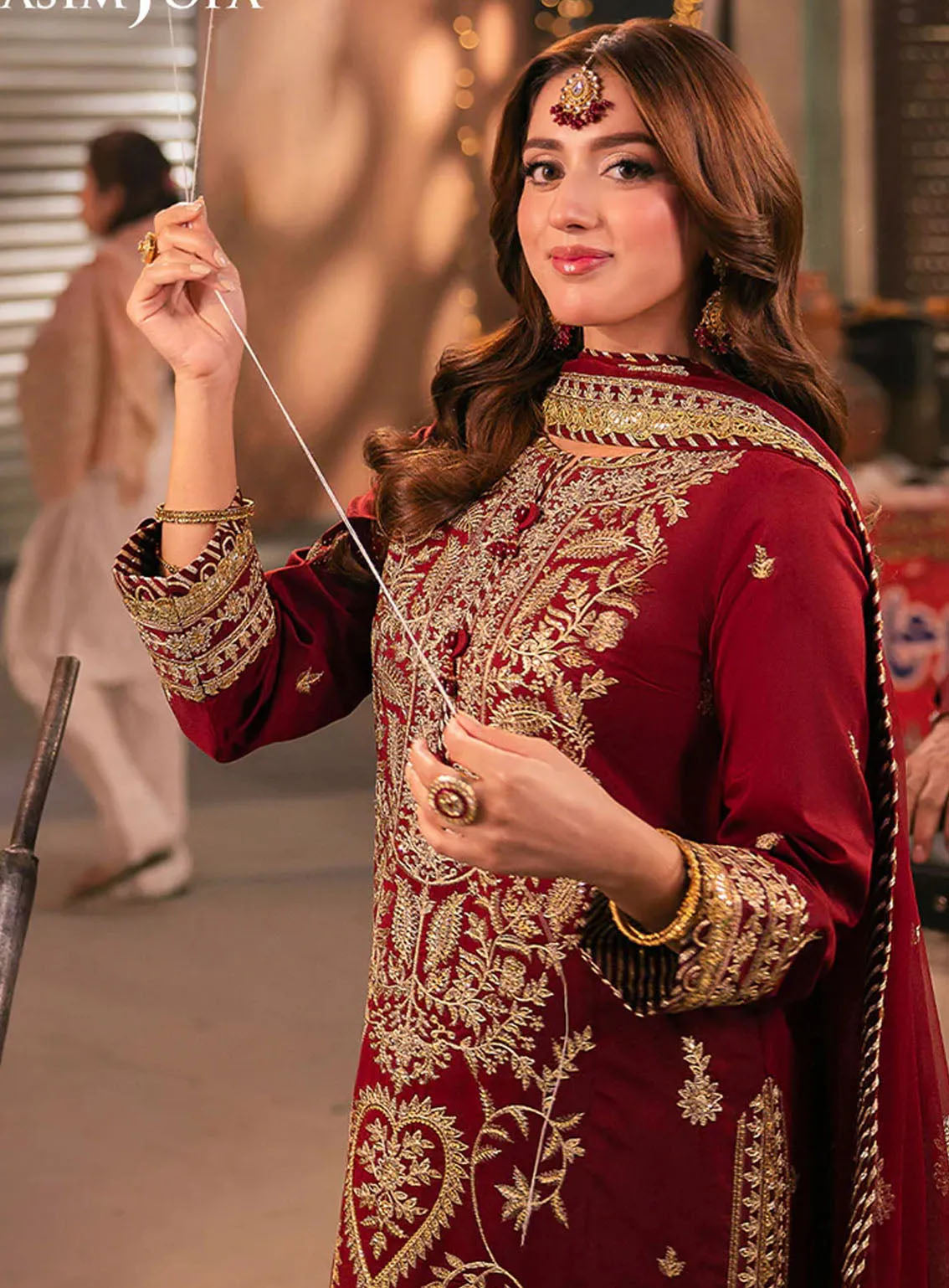 Chamkeeli By Asim Jofa Luminous Luxe Festive Embroidered Silk 3 Piece Unstitched Suit AJ24CF AJKK-20 Chamkeeli By Asim Jofa Luminous Luxe Festive Embroidered Silk 3 Piece Unstitched Suit AJ24CF AJKK-20
