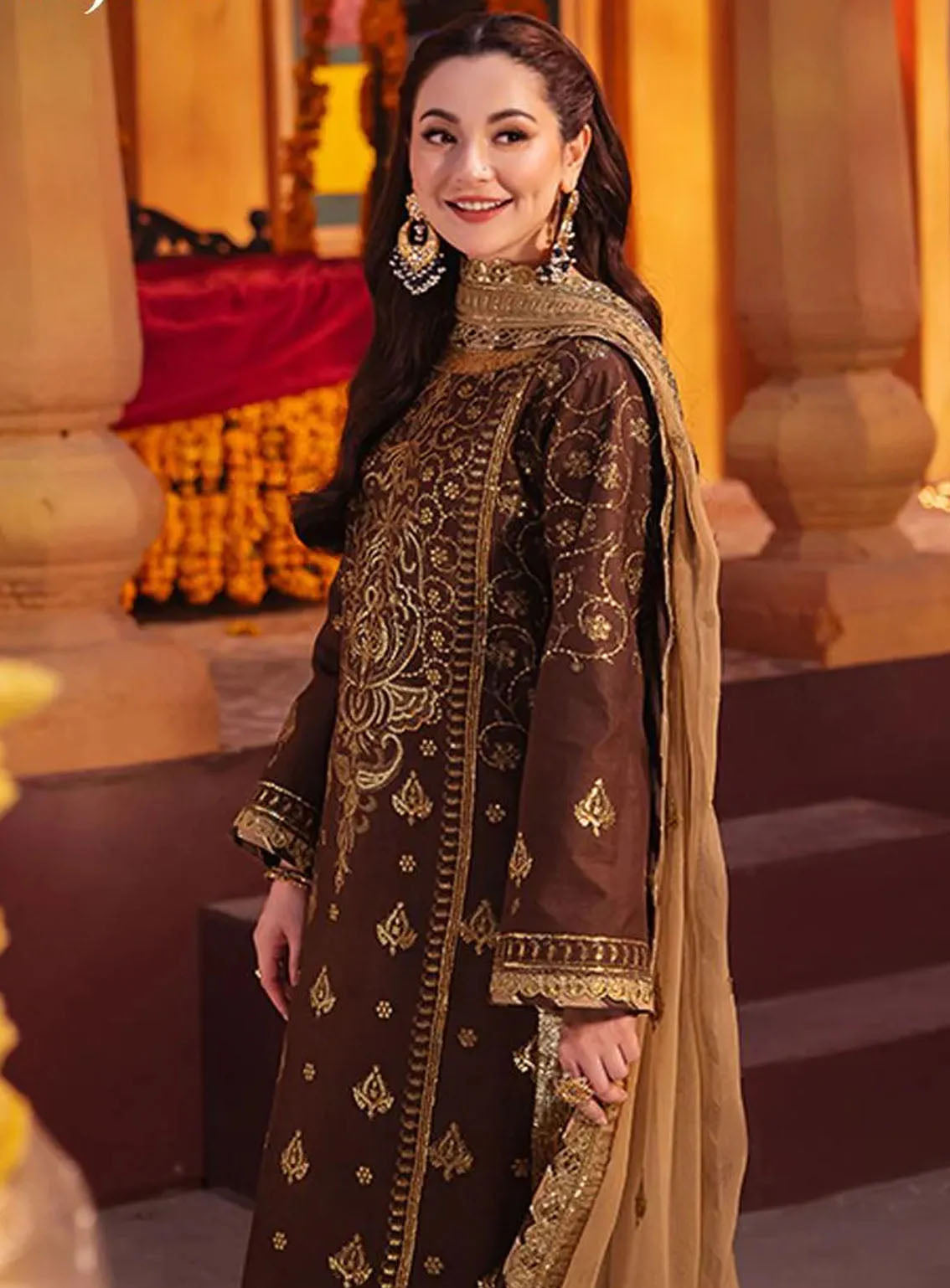 Chamkeeli By Asim Jofa Luminous Luxe Festive Embroidered Silk 3 Piece Unstitched Suit AJ24CF AJKK-26 Chamkeeli By Asim Jofa Luminous Luxe Festive Embroidered Silk 3 Piece Unstitched Suit AJ24CF AJKK-26