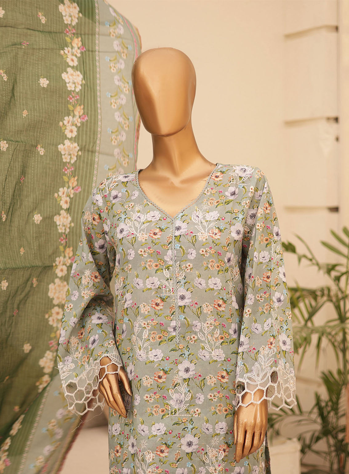 Chand Bagh By Bin Saeed Embroidered Lawn 3 Piece Stitched Suit - BS24CBEL D-164 Chand Bagh By Bin Saeed Embroidered Lawn 3 Piece Stitched Suit - BS24CBEL D-164