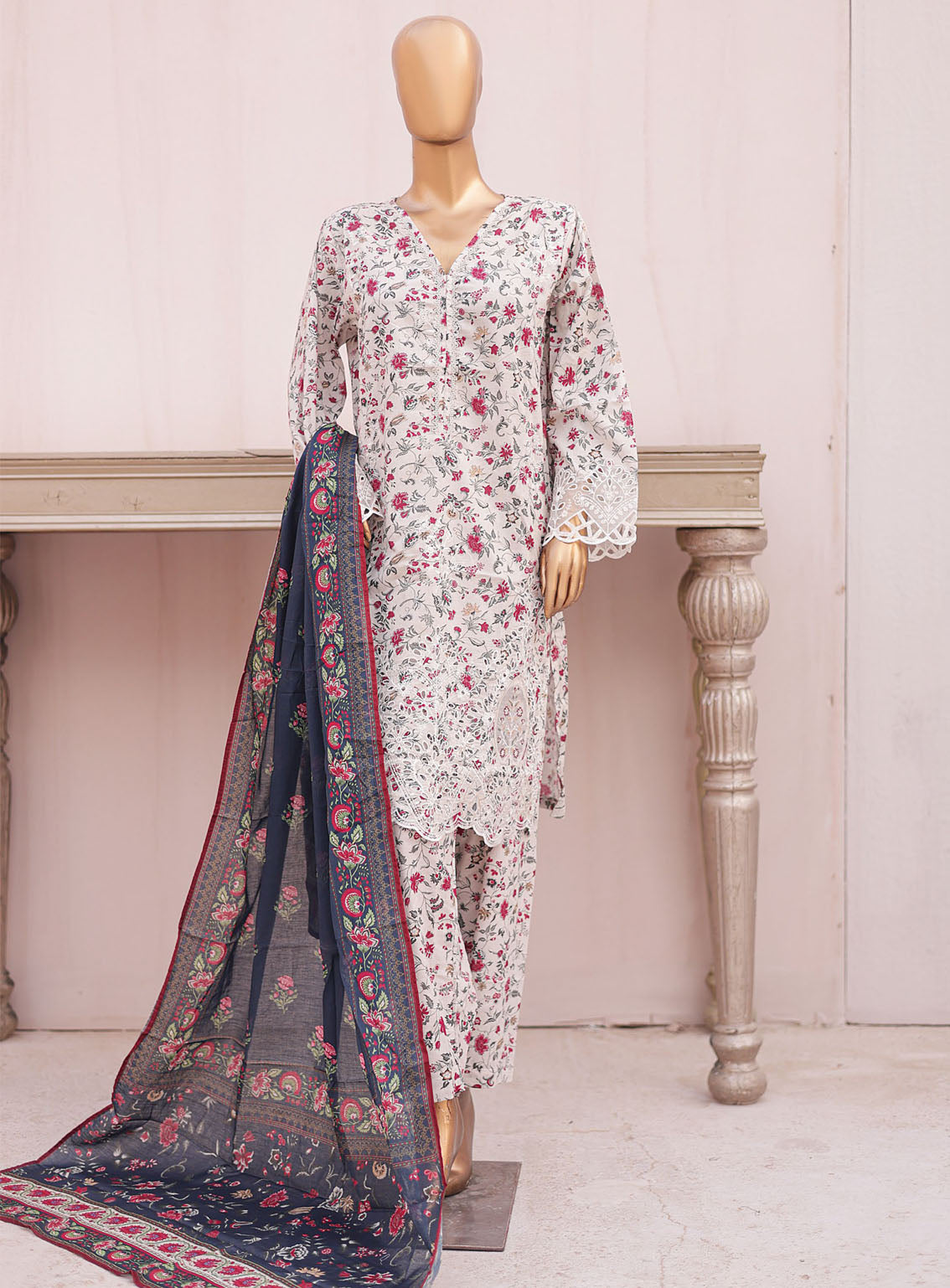 Chand Bagh By Bin Saeed Embroidered Lawn 3 Piece Stitched Suit - BS24CBEL D-184 Chand Bagh By Bin Saeed Embroidered Lawn 3 Piece Stitched Suit - BS24CBEL D-184