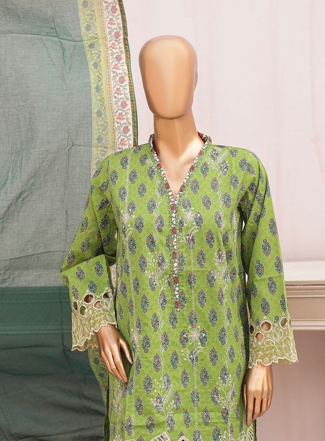 Chand Bagh By Bin Saeed Embroidered Lawn 3 Piece Stitched Suit - BS24CBEL D-26 Chand Bagh By Bin Saeed Embroidered Lawn 3 Piece Stitched Suit - BS24CBEL D-26