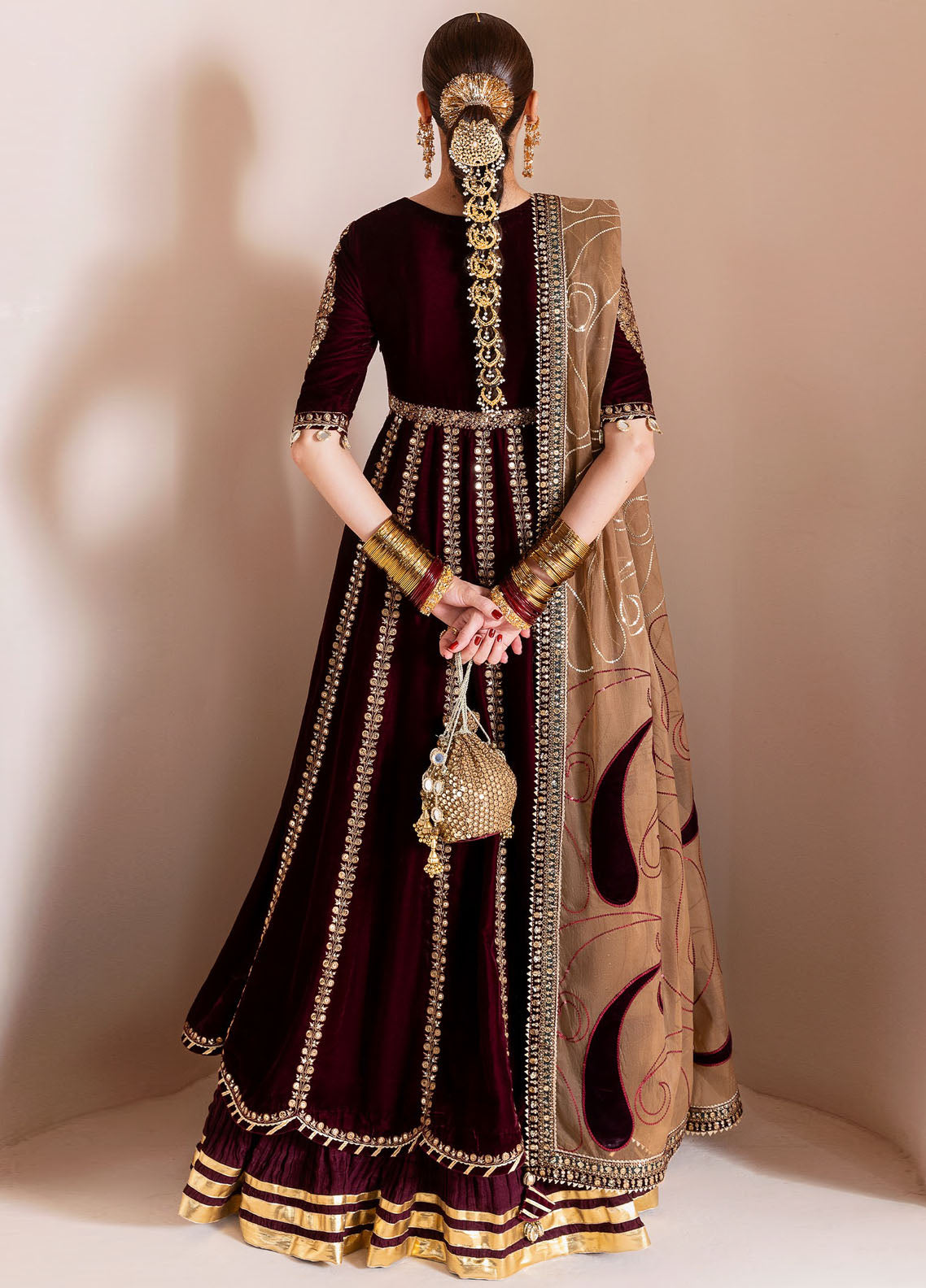 Chandni By Jazmin Embroidered Velvet 3 Piece Unstitched Suit JZ25CLV D-CVF-12 GULMIRA Chandni By Jazmin Embroidered Velvet 3 Piece Unstitched Suit JZ25CLV D-CVF-12 GULMIRA