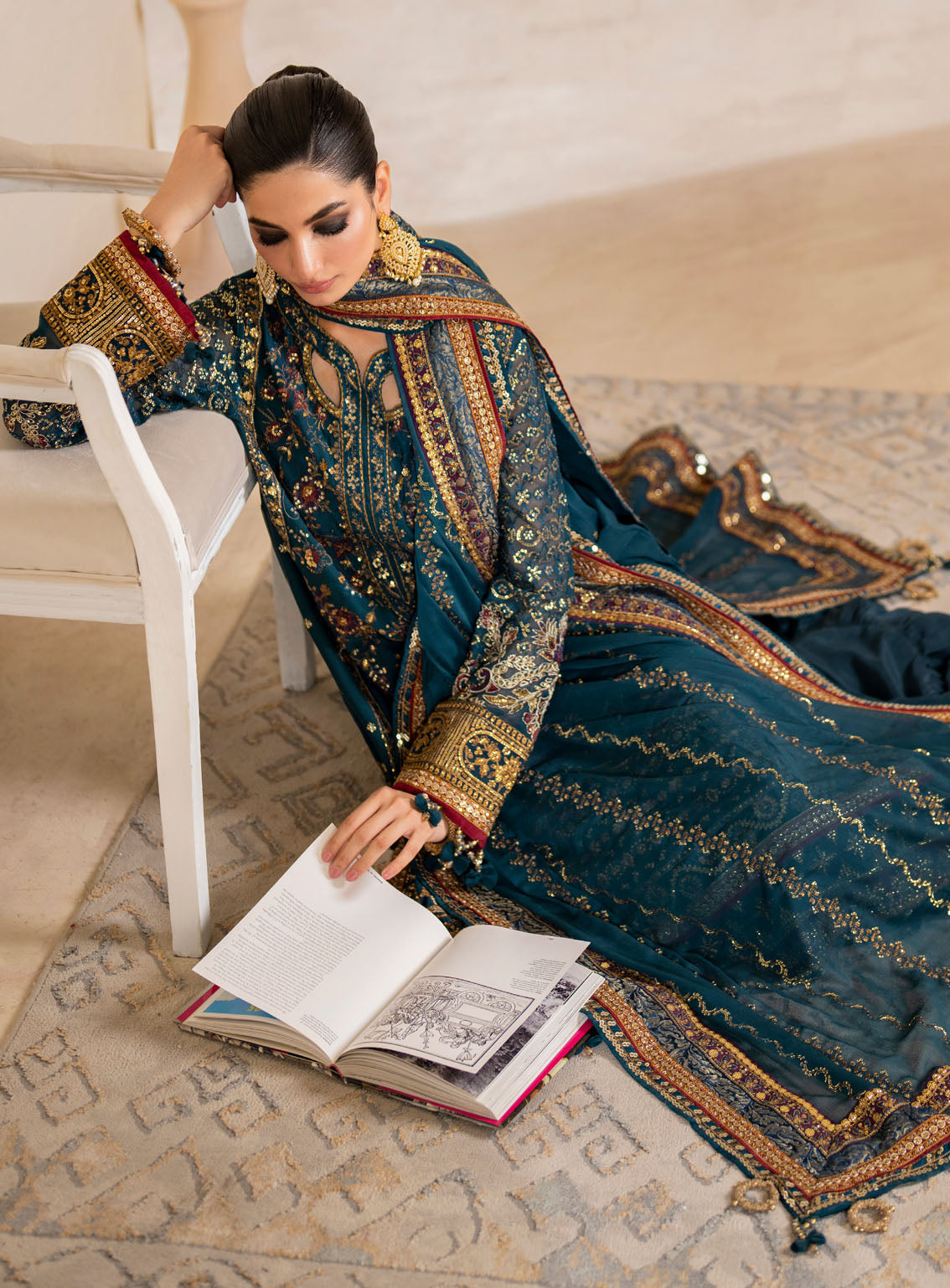 Chinon By Iznik Embroidered Luxury Chiffon 3 Piece Unstitched Suit IZ24CCV2 CC-46 Chinon By Iznik Embroidered Luxury Chiffon 3 Piece Unstitched Suit IZ24CCV2 CC-46