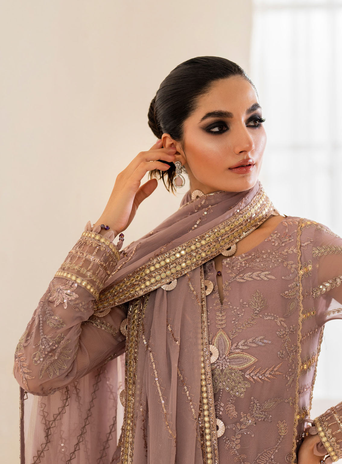 Chinon By Iznik Embroidered Luxury Chiffon 3 Piece Unstitched Suit IZ24CCV2 CC-48 Chinon By Iznik Embroidered Luxury Chiffon 3 Piece Unstitched Suit IZ24CCV2 CC-48