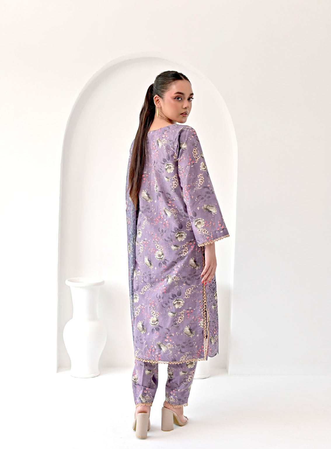 Chromatic By Noorma Kaamal Chikankari Lawn 3 Piece Unstitched Suit NK24C NK-CPC-03 Chromatic By Noorma Kaamal Chikankari Lawn 3 Piece Unstitched Suit NK24C NK-CPC-03
