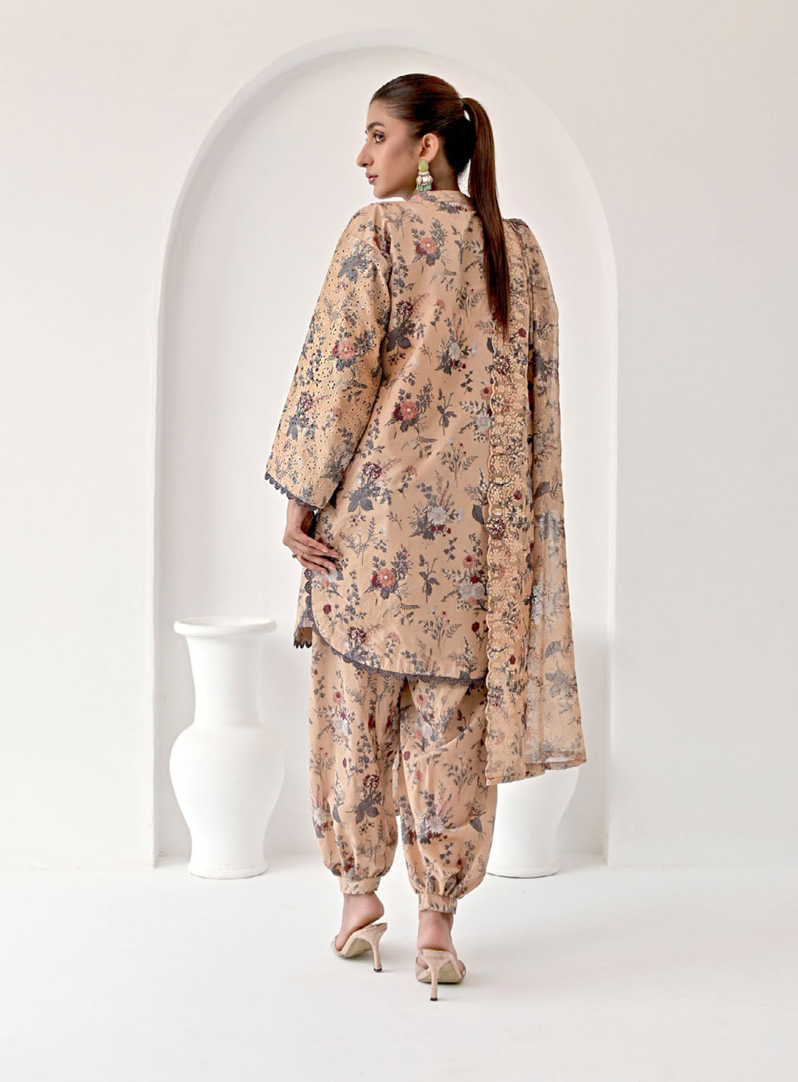 Chromatic By Noorma Kaamal Chikankari Lawn 3 Piece Unstitched Suit NK24C NK-CPC-05 Chromatic By Noorma Kaamal Chikankari Lawn 3 Piece Unstitched Suit NK24C NK-CPC-05