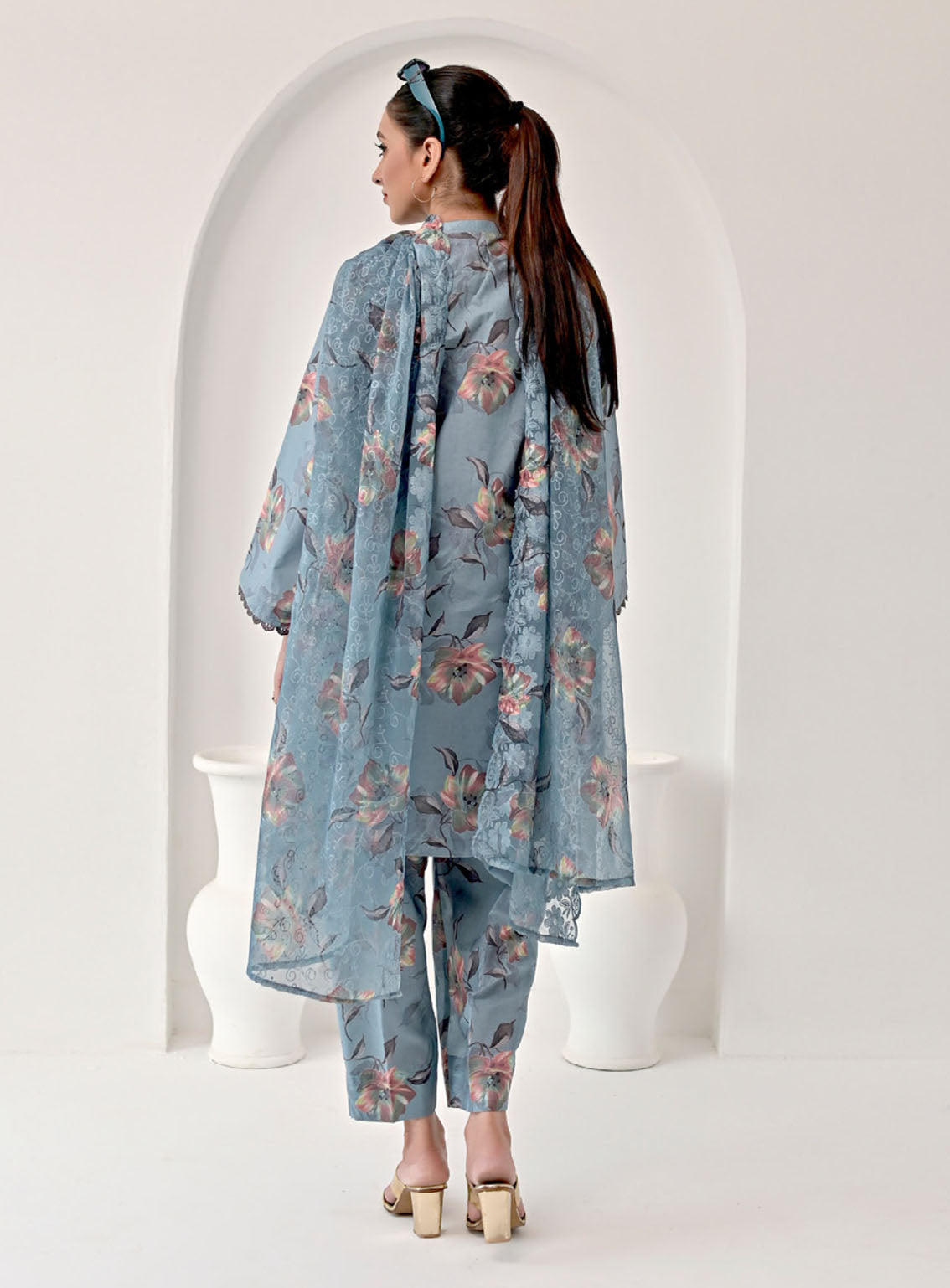 Chromatic By Noorma Kaamal Chikankari Lawn 3 Piece Unstitched Suit NK24C NK-CPC-07 Chromatic By Noorma Kaamal Chikankari Lawn 3 Piece Unstitched Suit NK24C NK-CPC-07
