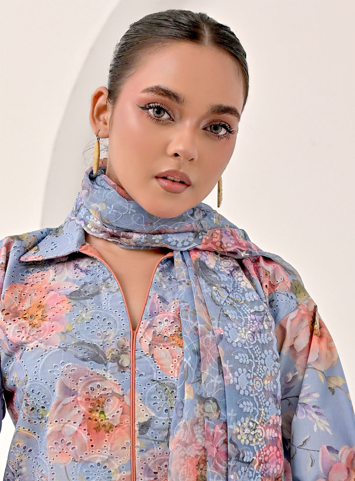 Chromatic By Noorma Kaamal Chikankari Lawn 3 Piece Unstitched Suit NK24C NK-CPC-09 Chromatic By Noorma Kaamal Chikankari Lawn 3 Piece Unstitched Suit NK24C NK-CPC-09