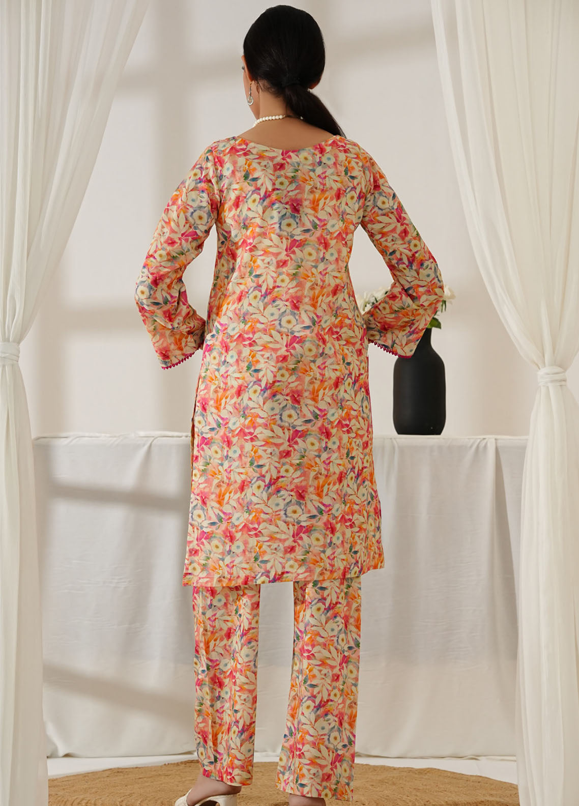 Co-Ord's By Aizal Embroidered Lawn 2 Piece Stitched Suit AL25COEV2 D-554 Co-Ord's By Aizal Embroidered Lawn 2 Piece Stitched Suit AL25COEV2 D-554