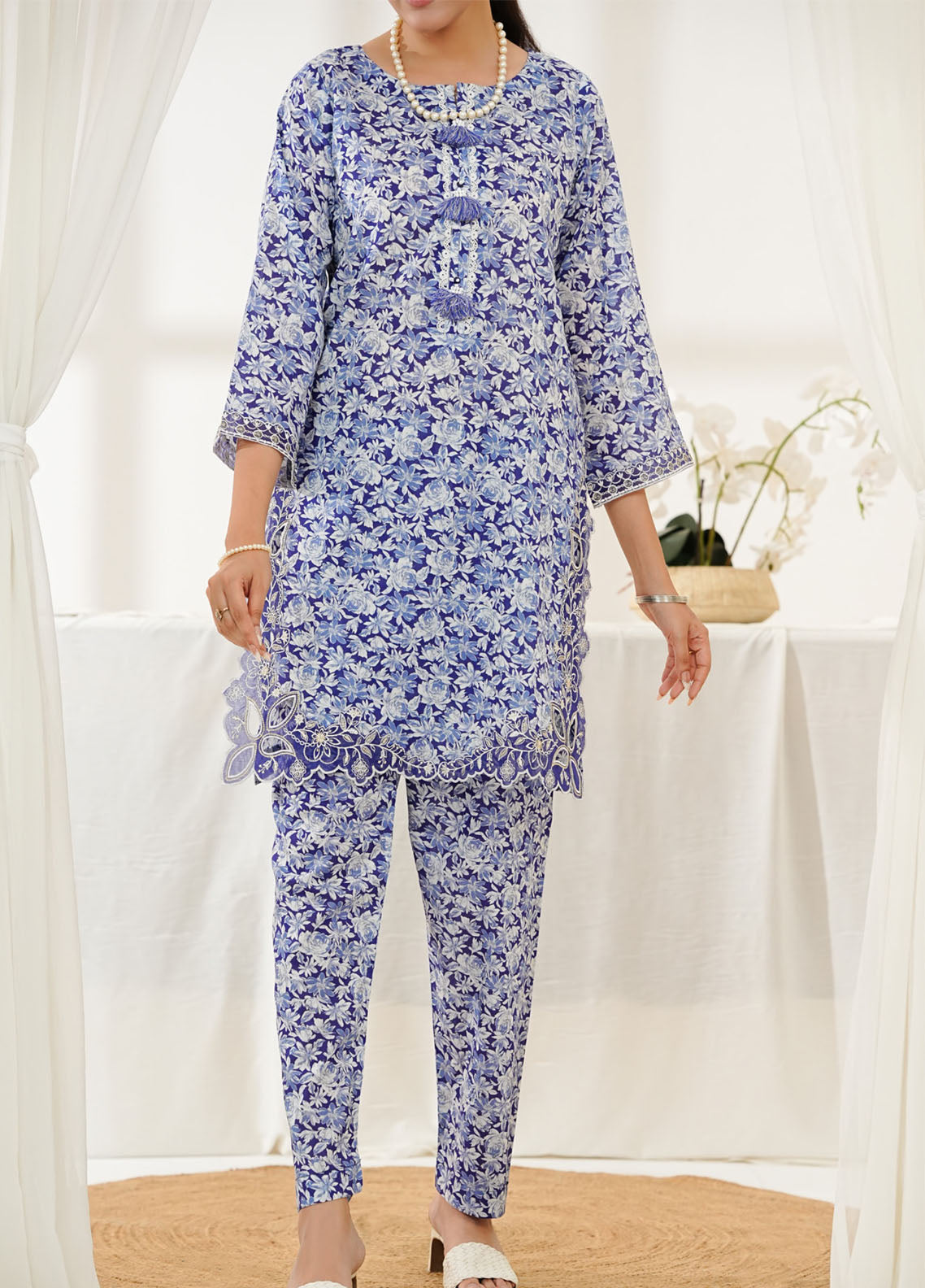 Co-Ord's By Aizal Embroidered Lawn 2 Piece Stitched Suit AL25COEV2 D-560 Co-Ord's By Aizal Embroidered Lawn 2 Piece Stitched Suit AL25COEV2 D-560