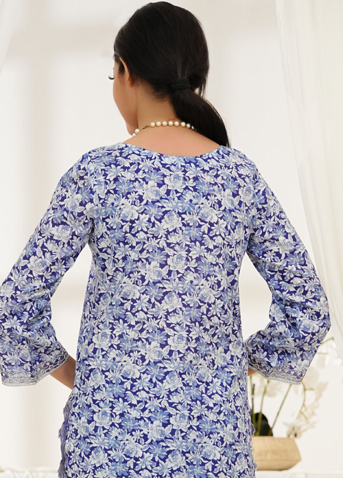 Co-Ord's By Aizal Embroidered Lawn 2 Piece Stitched Suit AL25COEV2 D-560 Co-Ord's By Aizal Embroidered Lawn 2 Piece Stitched Suit AL25COEV2 D-560