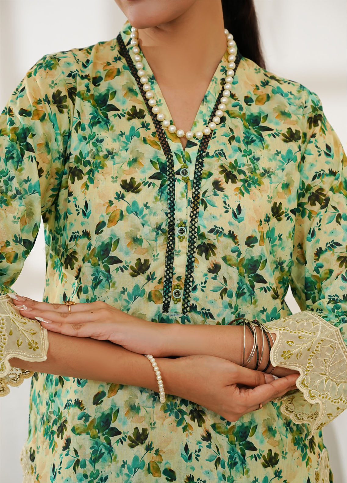 Co-Ord's By Aizal Embroidered Lawn 2 Piece Stitched Suit AL25COEV2 D-569 Co-Ord's By Aizal Embroidered Lawn 2 Piece Stitched Suit AL25COEV2 D-569