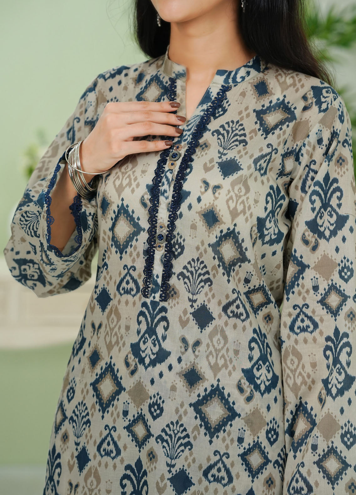 Co-Ord's Prints By Aizal Printed Lawn 2 Piece Stitched Suit AL25COPV2 D-680 Co-Ord's Prints By Aizal Printed Lawn 2 Piece Stitched Suit AL25COPV2 D-680