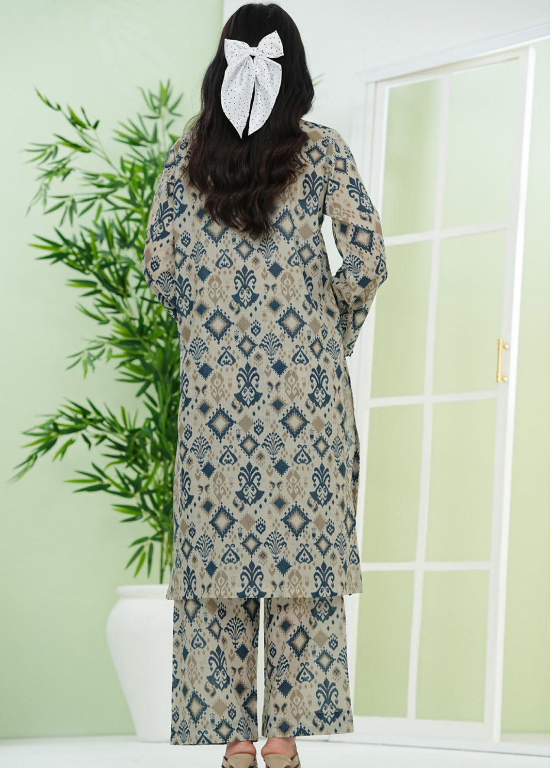 Co-Ord's Prints By Aizal Printed Lawn 2 Piece Stitched Suit AL25COPV2 D-680 Co-Ord's Prints By Aizal Printed Lawn 2 Piece Stitched Suit AL25COPV2 D-680