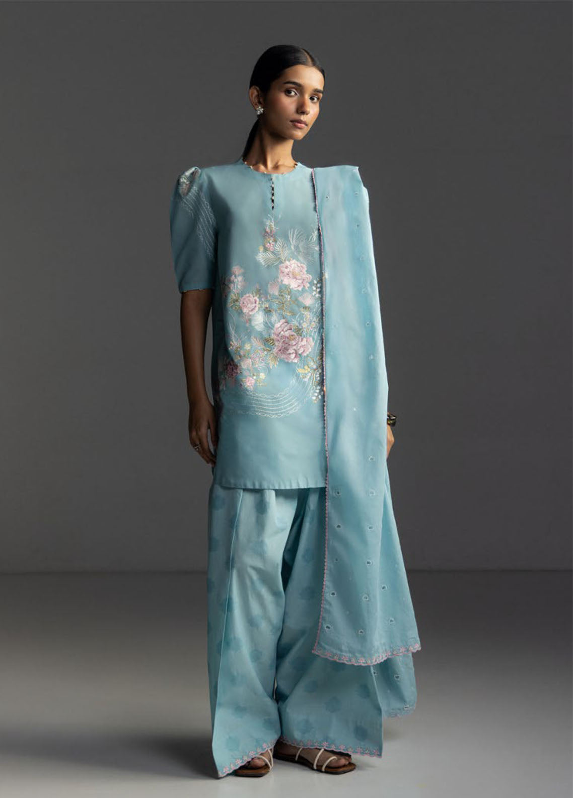 Coco By Zara Shahjahan Embrodiered Lawn 3 Piece Unstitched Suit CZS26CLD1 D-9B EVIA Coco By Zara Shahjahan Embrodiered Lawn 3 Piece Unstitched Suit CZS26CLD1 D-9B EVIA