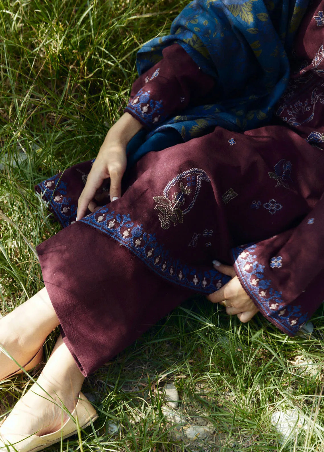 Coco By Zara Shahjahan Embroidered Karandi 3 Piece Unstitched Suit CZS24W D8A AMETHYST Coco By Zara Shahjahan Embroidered Karandi 3 Piece Unstitched Suit CZS24W D8A AMETHYST