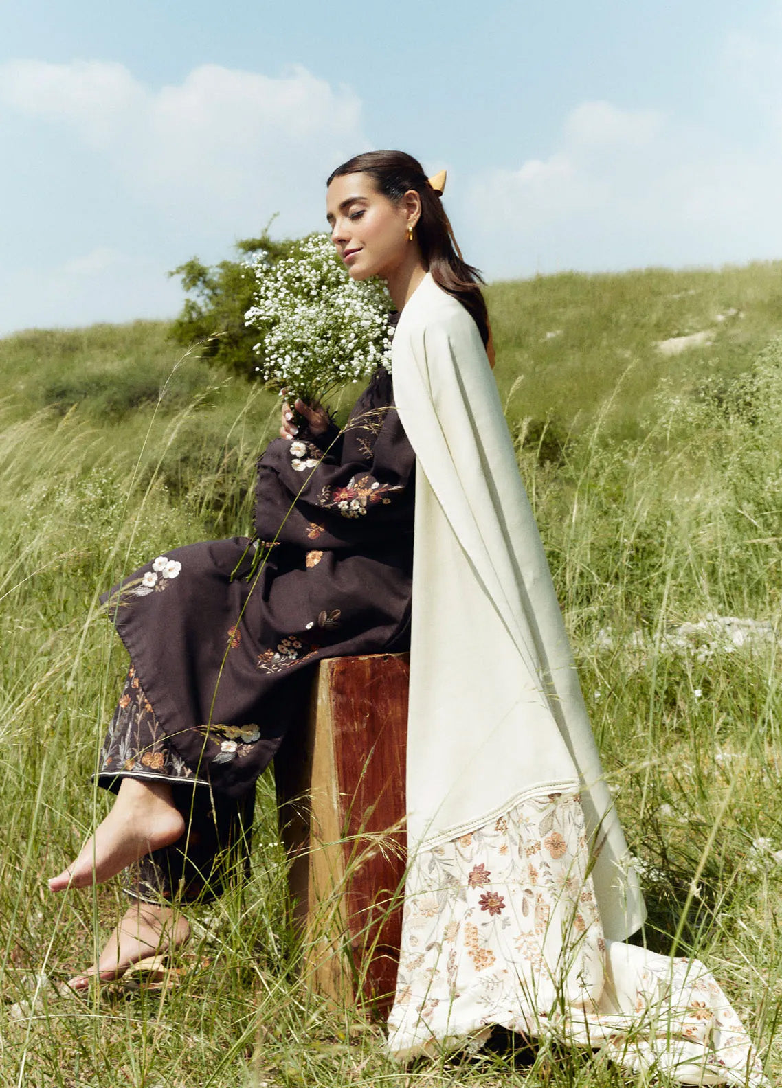Coco By Zara Shahjahan Embroidered Khaddar 3 Piece Unstitched Suit CZS24W D2A CITRINE Coco By Zara Shahjahan Embroidered Khaddar 3 Piece Unstitched Suit CZS24W D2A CITRINE