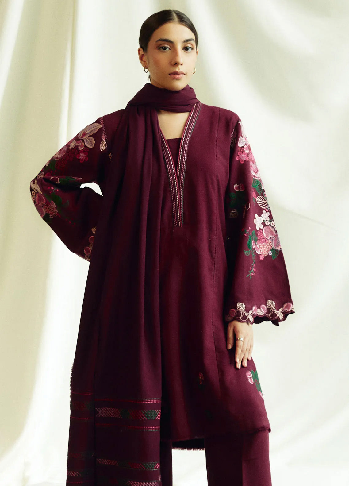 Coco By Zara Shahjahan Embroidered Khaddar 3 Piece Unstitched Suit CZS24W D6B OPAL Coco By Zara Shahjahan Embroidered Khaddar 3 Piece Unstitched Suit CZS24W D6B OPAL