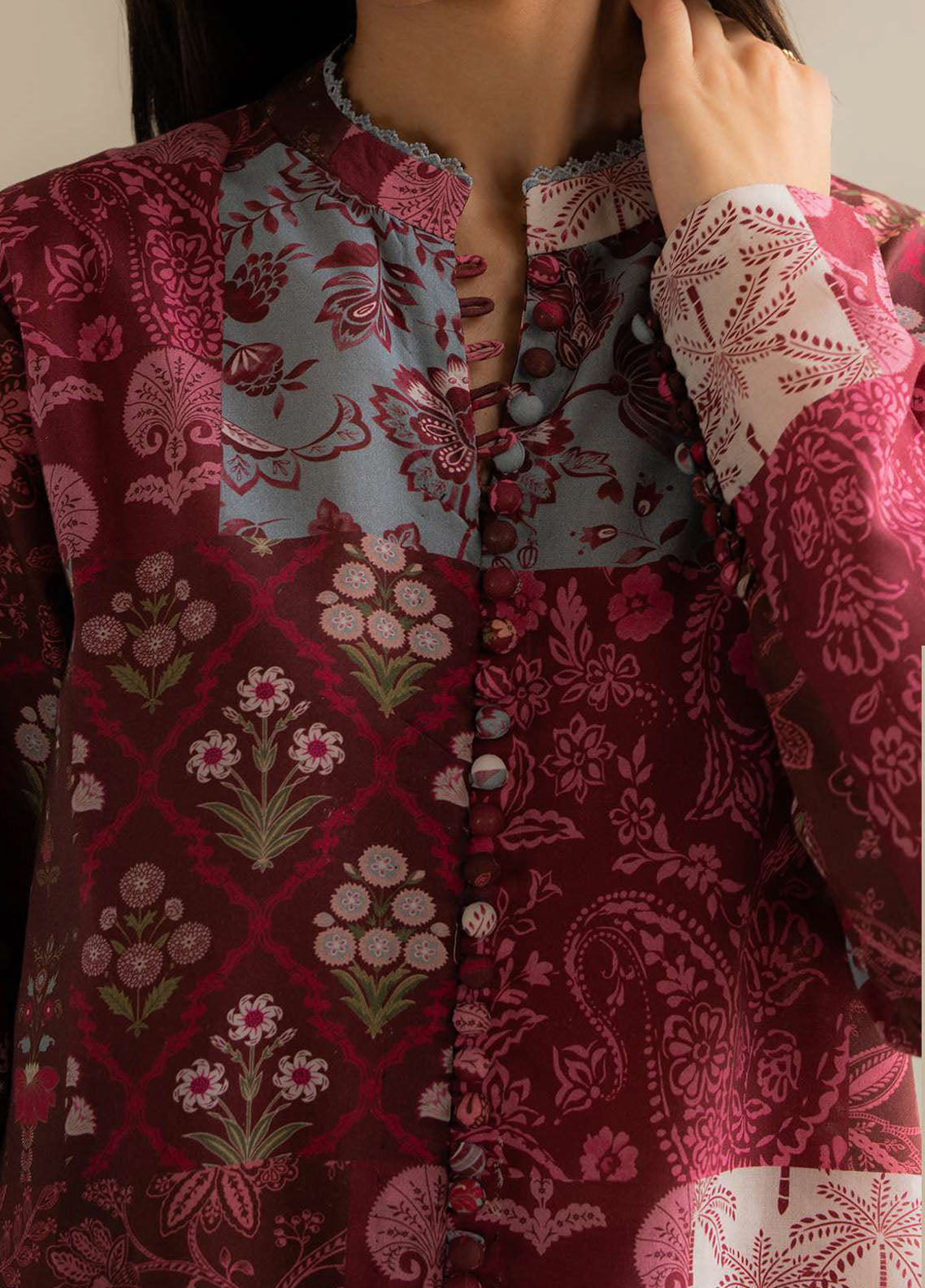 Coco By Zara Shahjahan Embroidered Lawn 3 Piece Unstitched Suit CZS25PSV3 D-5A MEVI Coco By Zara Shahjahan Embroidered Lawn 3 Piece Unstitched Suit CZS25PSV3 D-5A MEVI