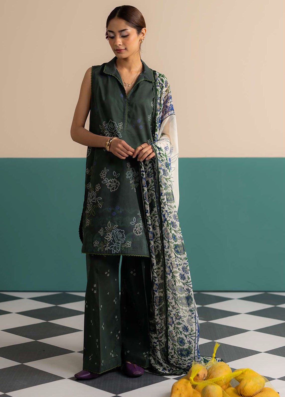 Coco By Zara Shahjahan Embroidered Lawn 3 Piece Unstitched Suit CZS25PSV3 D-6A KINA Coco By Zara Shahjahan Embroidered Lawn 3 Piece Unstitched Suit CZS25PSV3 D-6A KINA
