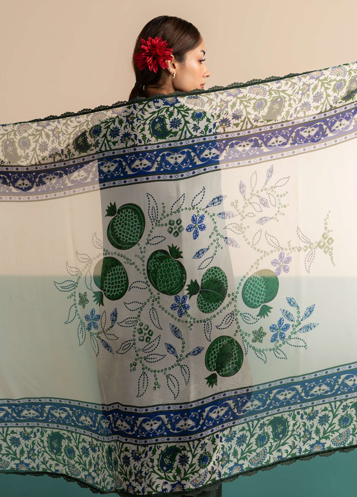 Coco By Zara Shahjahan Embroidered Lawn 3 Piece Unstitched Suit CZS25PSV3 D-6A KINA Coco By Zara Shahjahan Embroidered Lawn 3 Piece Unstitched Suit CZS25PSV3 D-6A KINA