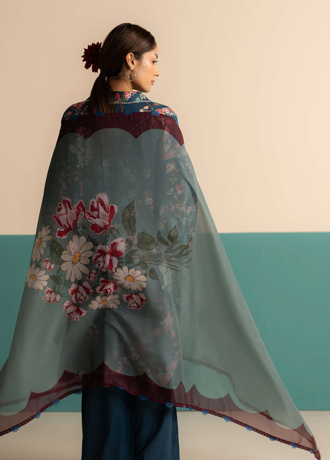 Coco By Zara Shahjahan Embroidered Lawn 3 Piece Unstitched Suit CZS25PSV3 D-9B ZARYA Coco By Zara Shahjahan Embroidered Lawn 3 Piece Unstitched Suit CZS25PSV3 D-9B ZARYA