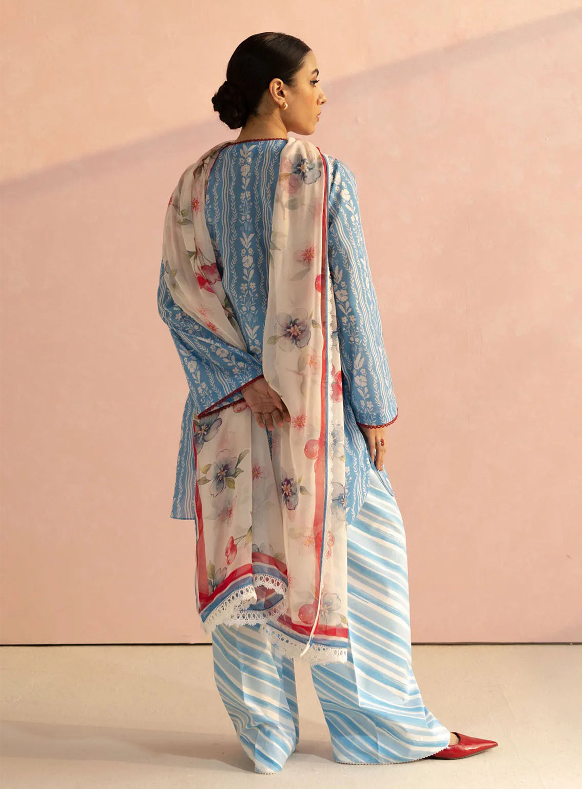 Coco By Zara Shahjahan Printed Lawn 3 Piece Unstitched Suit CZS25P D-9B RUBY Coco By Zara Shahjahan Printed Lawn 3 Piece Unstitched Suit CZS25P D-9B RUBY