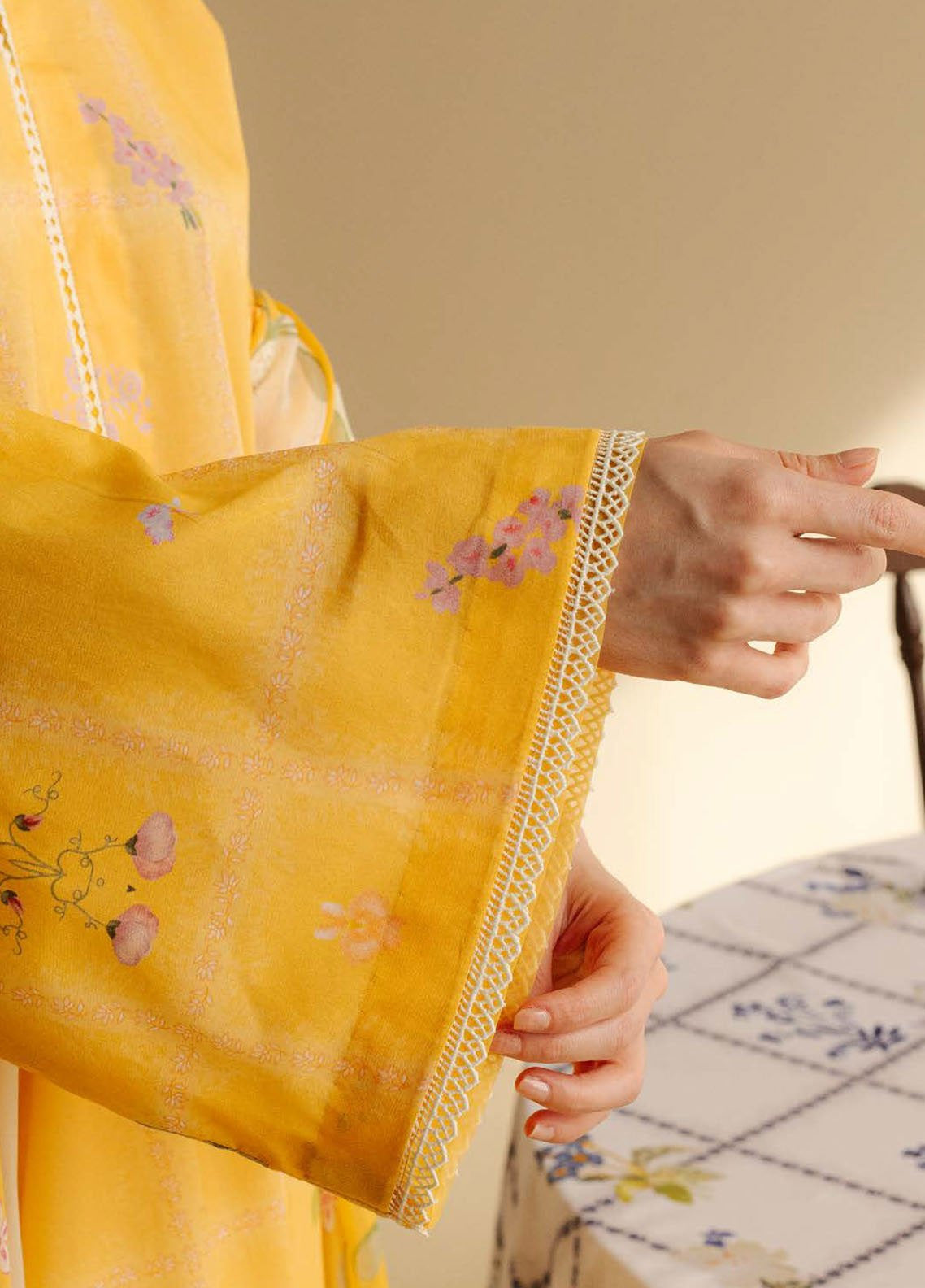 Coco By Zara Shahjahan Printed Lawn 3 Piece Unstitched Suit CZS25PD2 D-10B LUNA Coco By Zara Shahjahan Printed Lawn 3 Piece Unstitched Suit CZS25PD2 D-10B LUNA