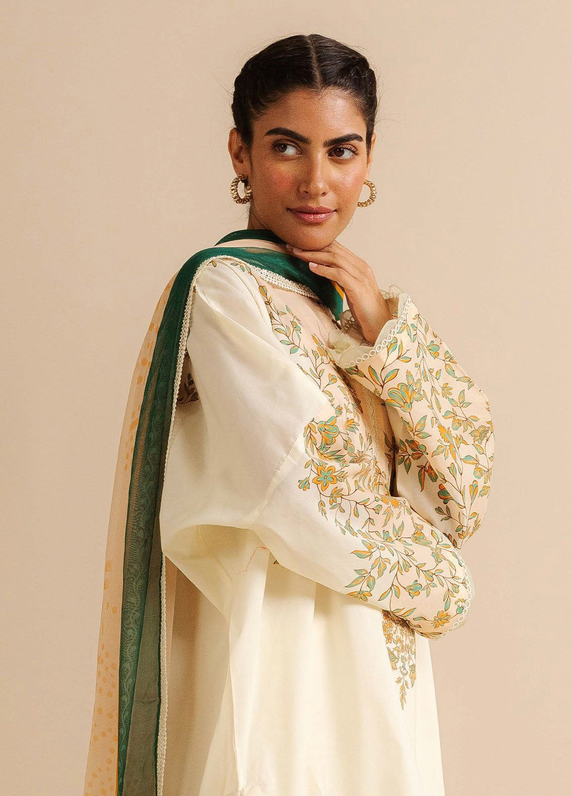 Coco By Zara Shahjahan Printed Lawn 3 Piece Unstitched Suit CZS25PD2 D-4A NISA Coco By Zara Shahjahan Printed Lawn 3 Piece Unstitched Suit CZS25PD2 D-4A NISA