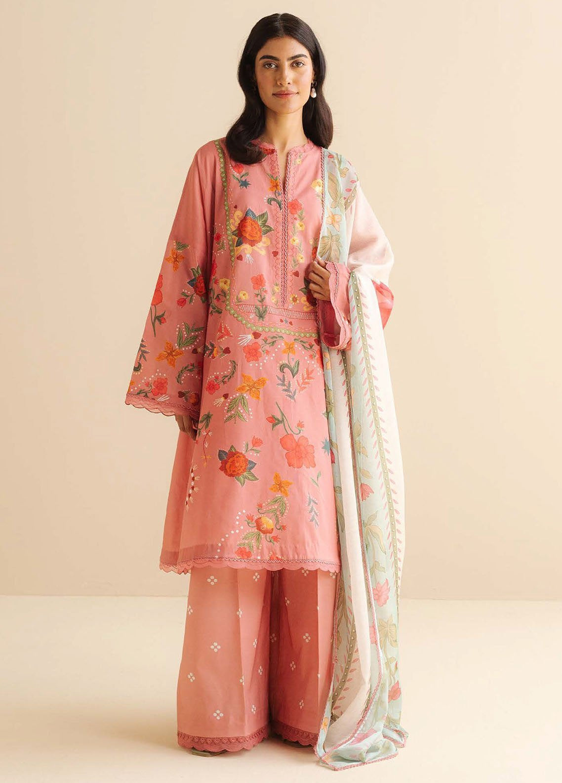 Coco By Zara Shahjahan Printed Lawn 3 Piece Unstitched Suit CZS25PD2 D-5B NYRA Coco By Zara Shahjahan Printed Lawn 3 Piece Unstitched Suit CZS25PD2 D-5B NYRA