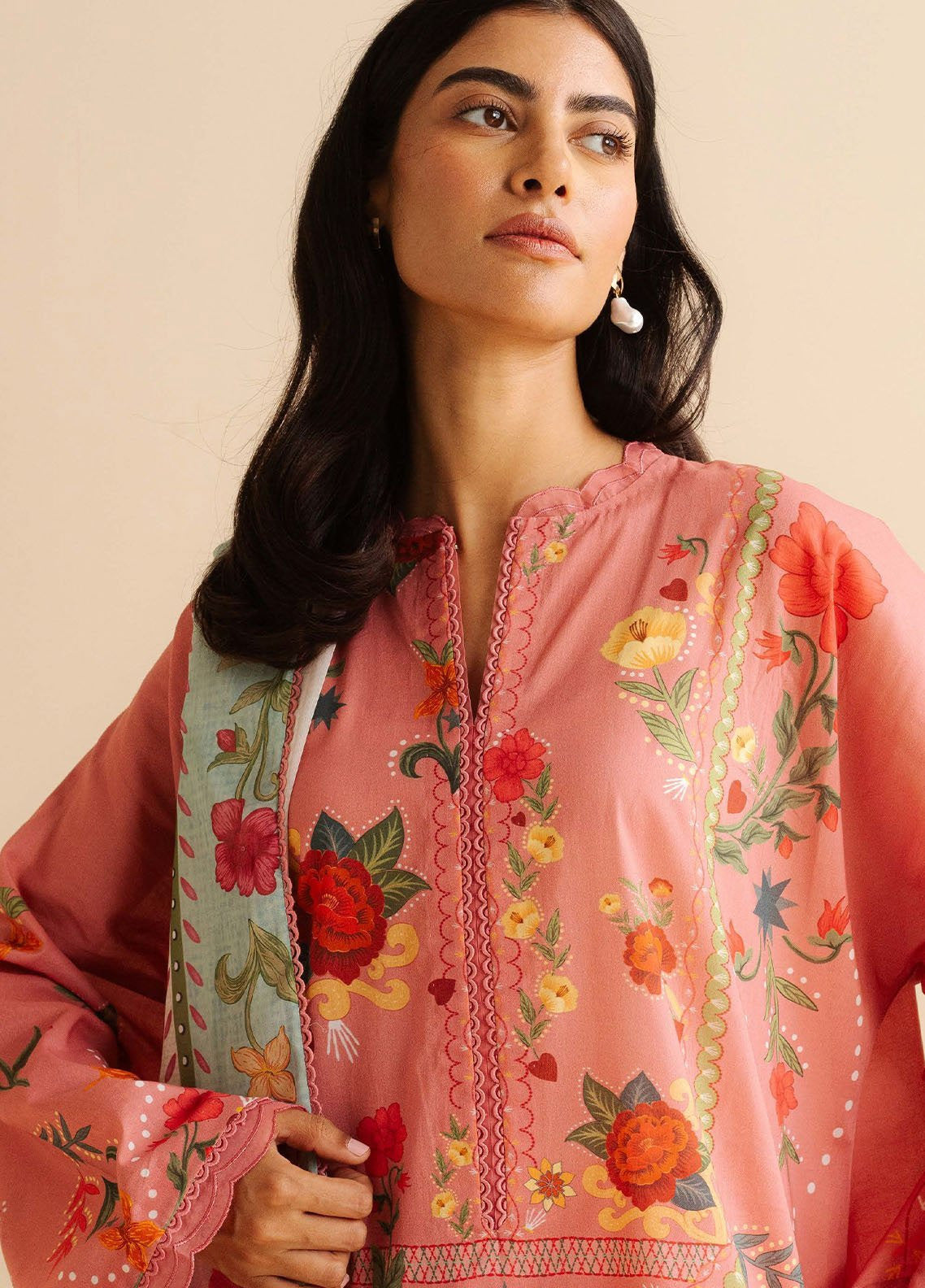 Coco By Zara Shahjahan Printed Lawn 3 Piece Unstitched Suit CZS25PD2 D-5B NYRA Coco By Zara Shahjahan Printed Lawn 3 Piece Unstitched Suit CZS25PD2 D-5B NYRA