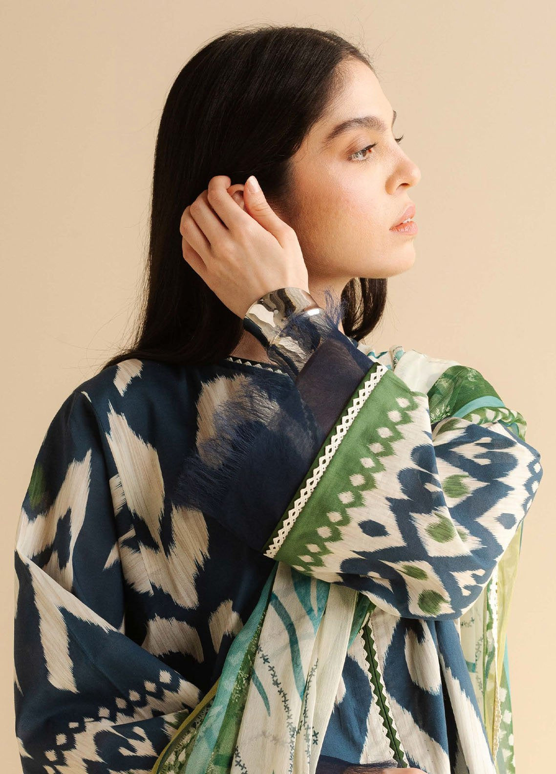 Coco By Zara Shahjahan Printed Lawn 3 Piece Unstitched Suit CZS25PD2 D-6B SILA Coco By Zara Shahjahan Printed Lawn 3 Piece Unstitched Suit CZS25PD2 D-6B SILA