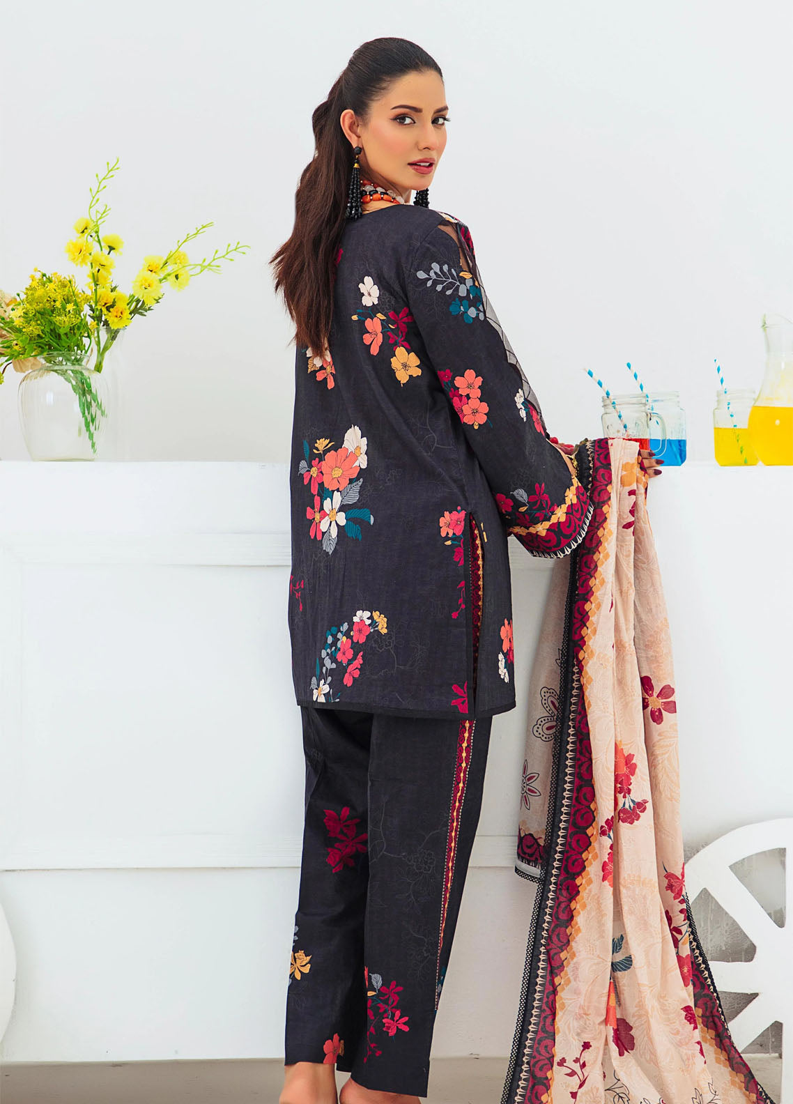 Coco Cords By Alzohaib Digital Printed Cambric 3 Piece Unstitched Suit AZ25CC CCC-07 Coco Cords By Alzohaib Digital Printed Cambric 3 Piece Unstitched Suit AZ25CC CCC-07