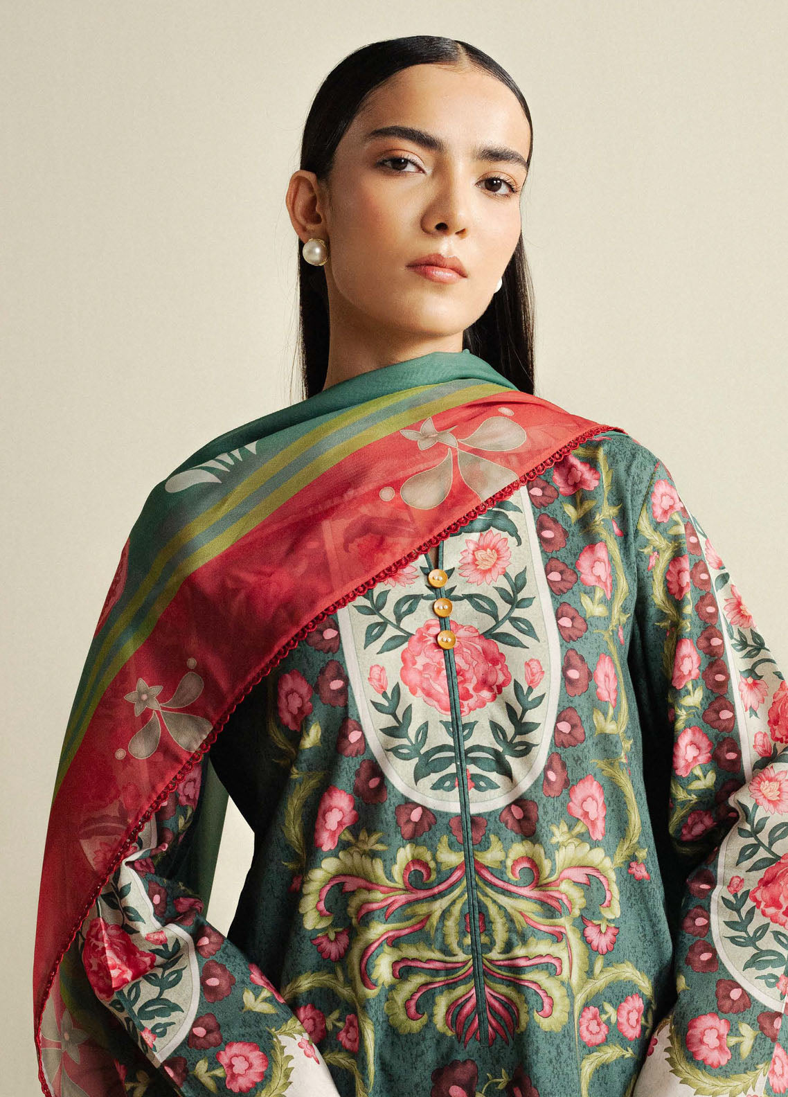 Coco Prints By Zara Shahjahan Printed Cambric 3 Piece Unstitched Suit CZS25PD4 D-9A SOL Coco Prints By Zara Shahjahan Printed Cambric 3 Piece Unstitched Suit CZS25PD4 D-9A SOL