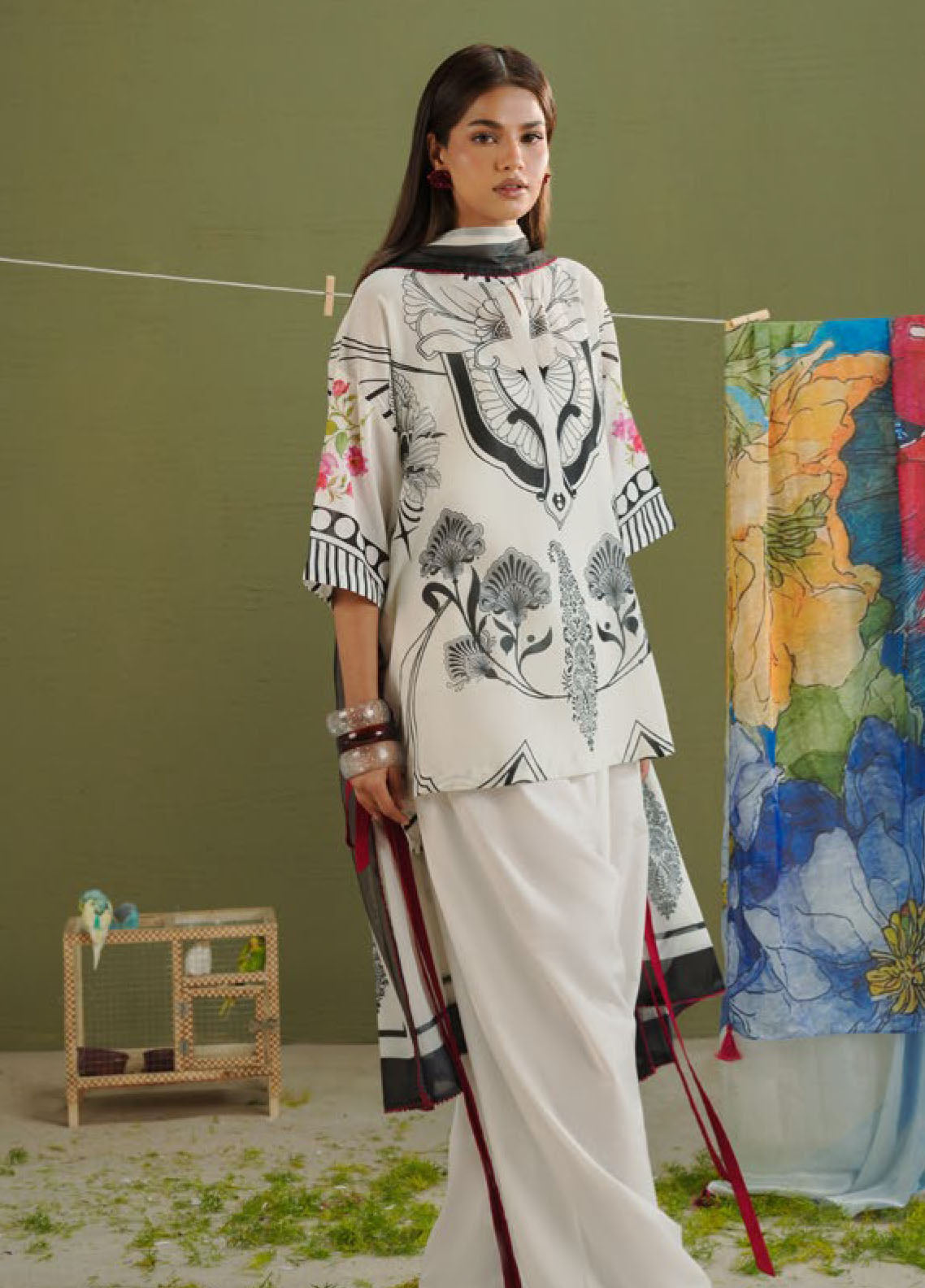 Coco Prints By Zara Shahjahan Printed Lawn 3 Piece Unstitched Suit CZS26PD1 D-10A RAYA Coco Prints By Zara Shahjahan Printed Lawn 3 Piece Unstitched Suit CZS26PD1 D-10A RAYA