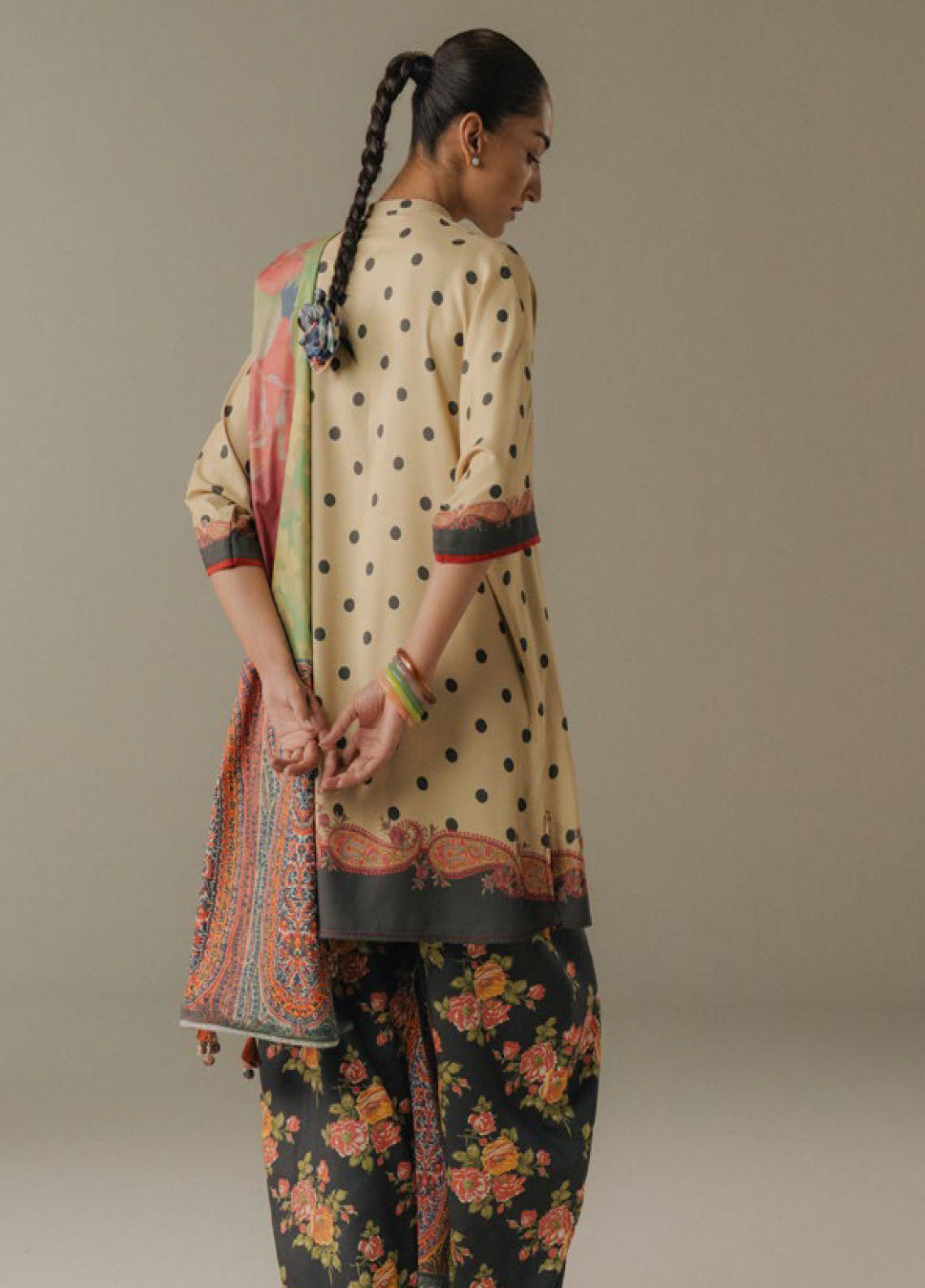 Coco Prints By Zara Shahjahan Printed Linen 3 Piece Unstitched Suit CZS25PD5 D-3B PAPER MOON Coco Prints By Zara Shahjahan Printed Linen 3 Piece Unstitched Suit CZS25PD5 D-3B PAPER MOON