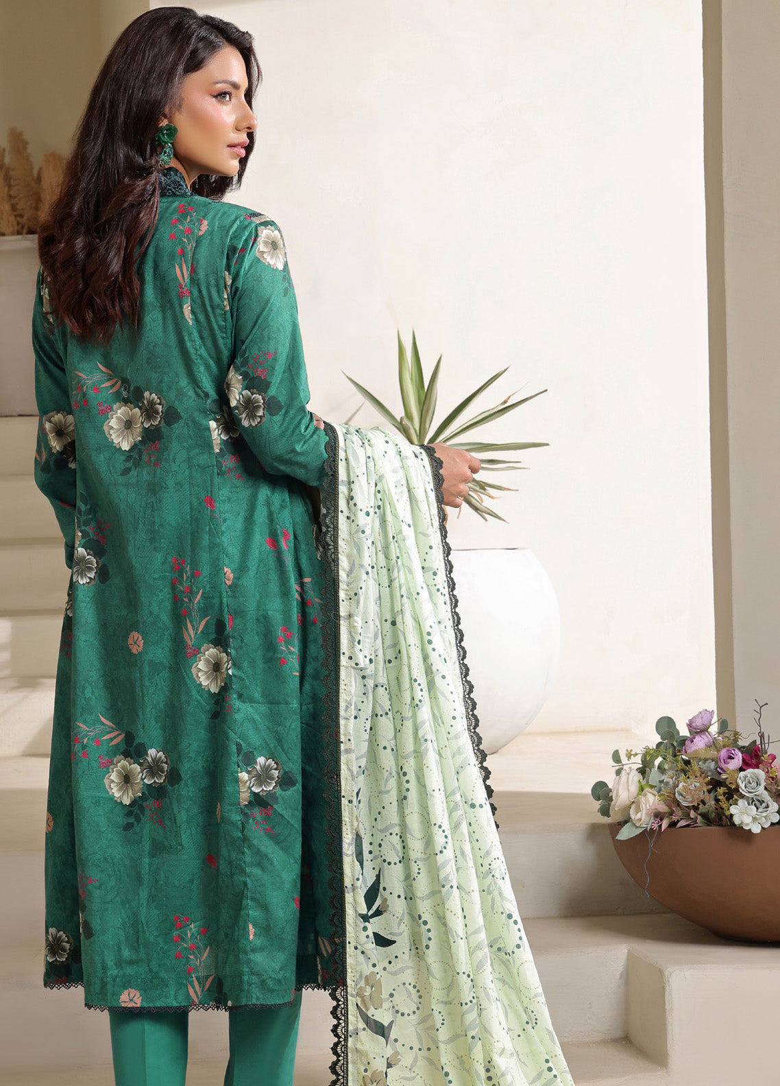 Colors By Alzohaib Digital Printed Lawn 3 Piece Unstitched Suit AZ25C CPD-02 Colors By Alzohaib Digital Printed Lawn 3 Piece Unstitched Suit AZ25C CPD-02