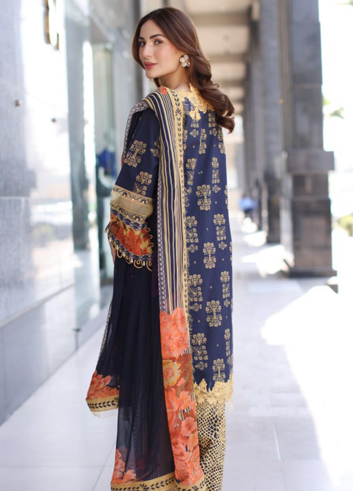 Combination By Charizma Embroidered Lawn 3 Piece Unstitched Suit 25CLV3 D-CC5-28 Combination By Charizma Embroidered Lawn 3 Piece Unstitched Suit 25CLV3 D-CC5-28