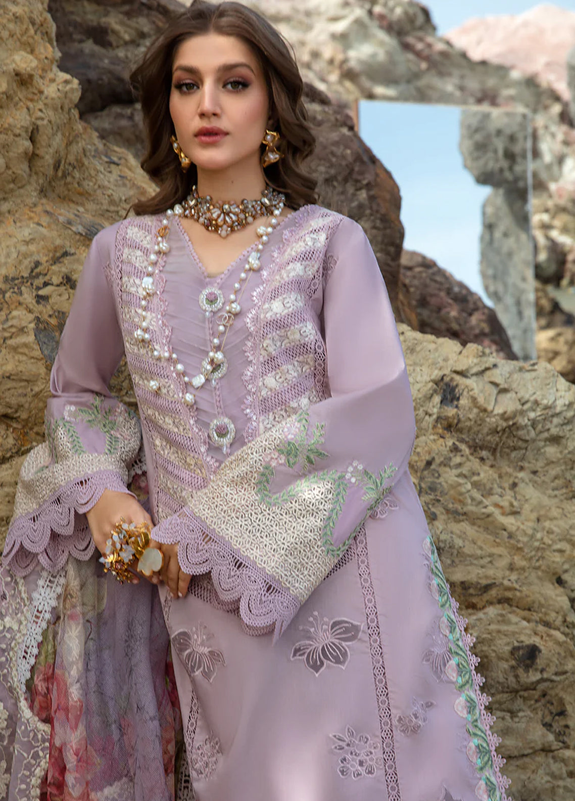 Crimson By Saira Shakira Embroidered Lawn 3 Piece Unstitched Suit CSS24EL D-3B LILLIE DE JONG - AMETHYST Crimson By Saira Shakira Embroidered Lawn 3 Piece Unstitched Suit CSS24EL D-3B LILLIE DE JONG - AMETHYST